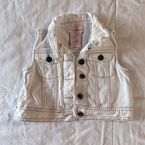 3T white jean vest with anchor buttons